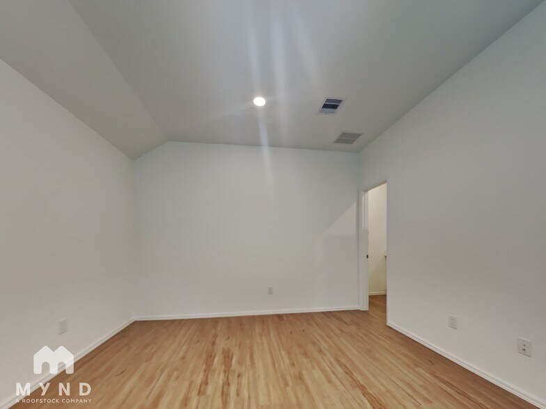 Building Photo - 3002 Delancey Bnd Wy