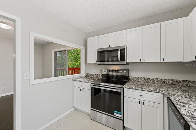 Building Photo - 47 Kathy Dr