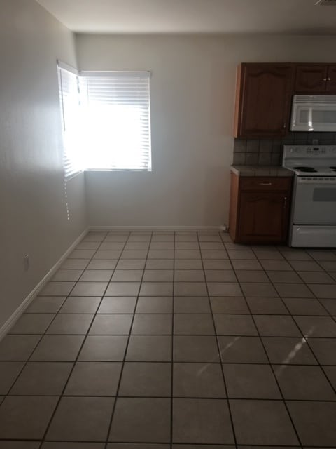 Building Photo - 3676 Yucca Mesa Rd