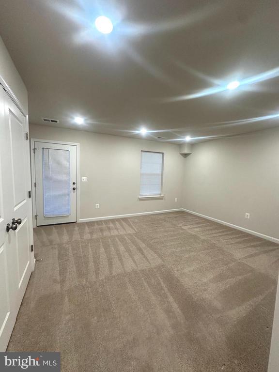 Building Photo - 106 Telluride Wy