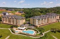 Building Photo - Harbor Crest condo for rent