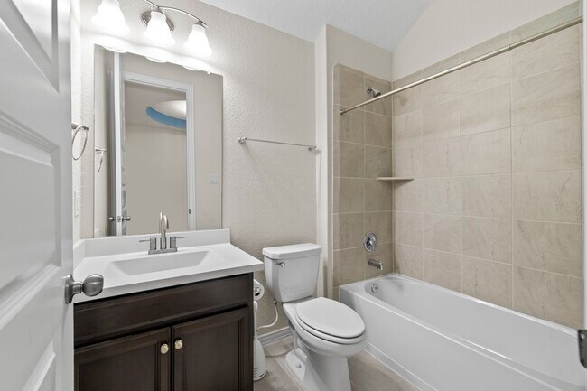 Building Photo - 335 Honey Mesquite Path