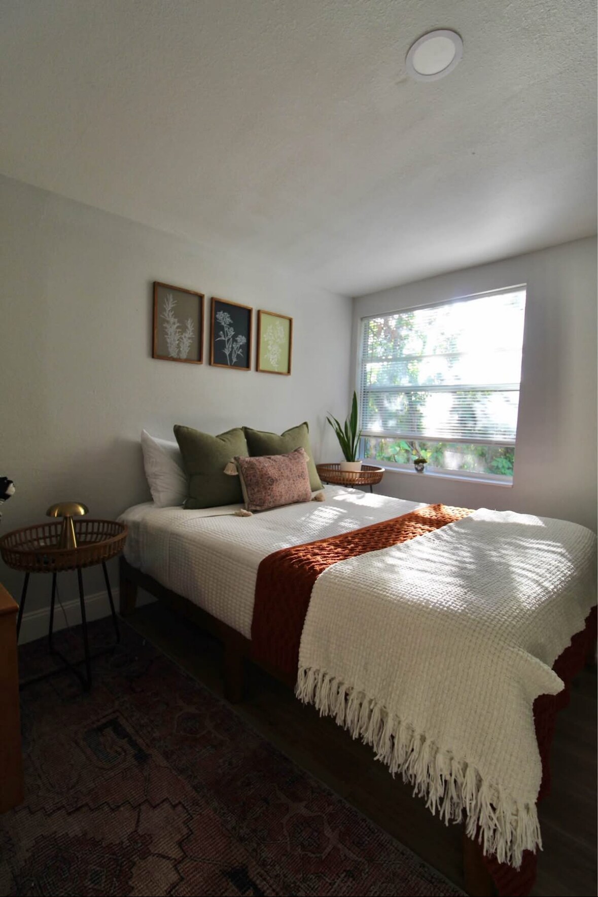 Building Photo - 2241 27th St S