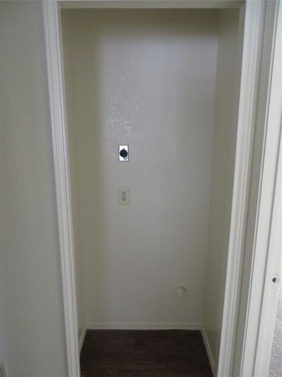 Building Photo - 2217 Katy Ln