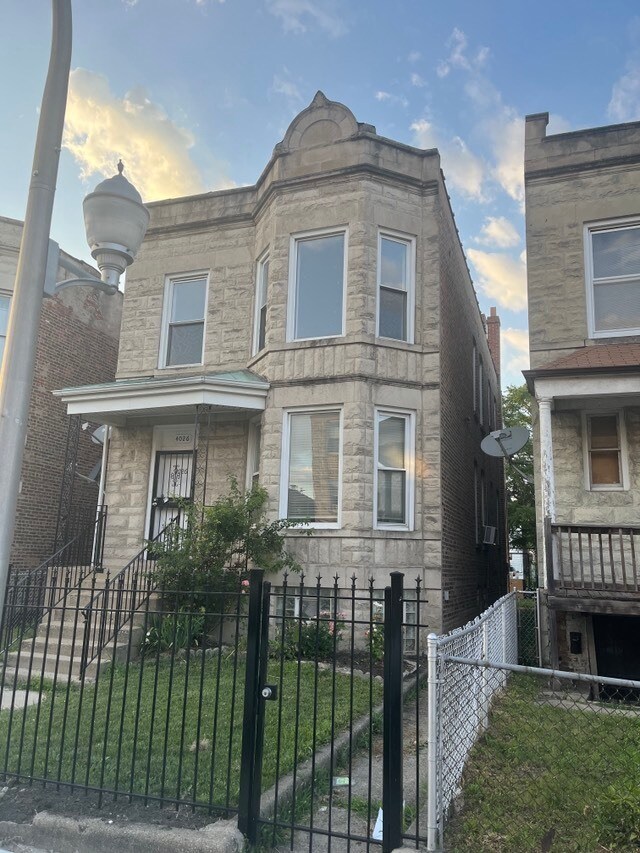 Primary Photo - 4026 W 21st Pl