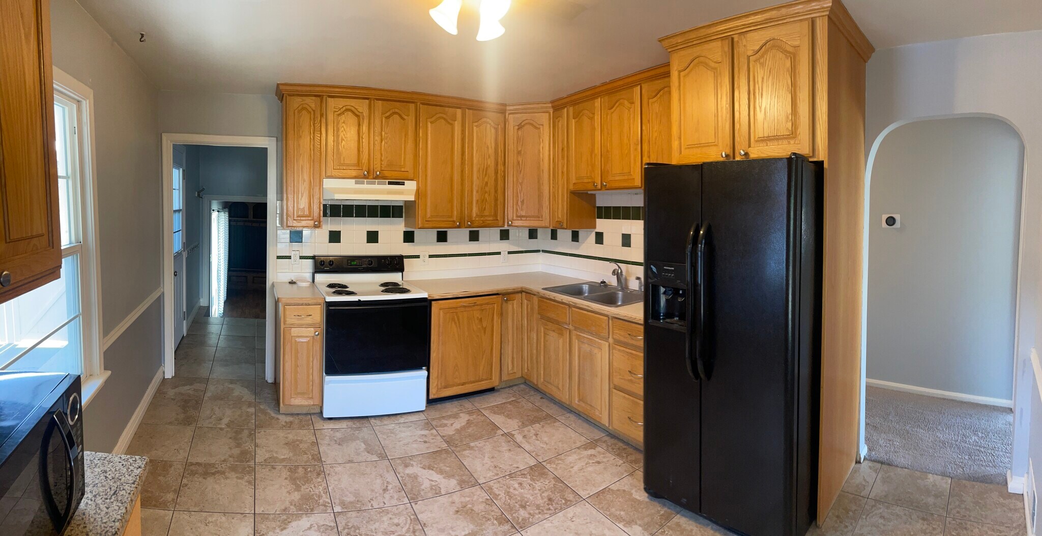 Building Photo - 873 N 600 W