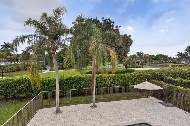 Building Photo - 1115 Camellia Cir