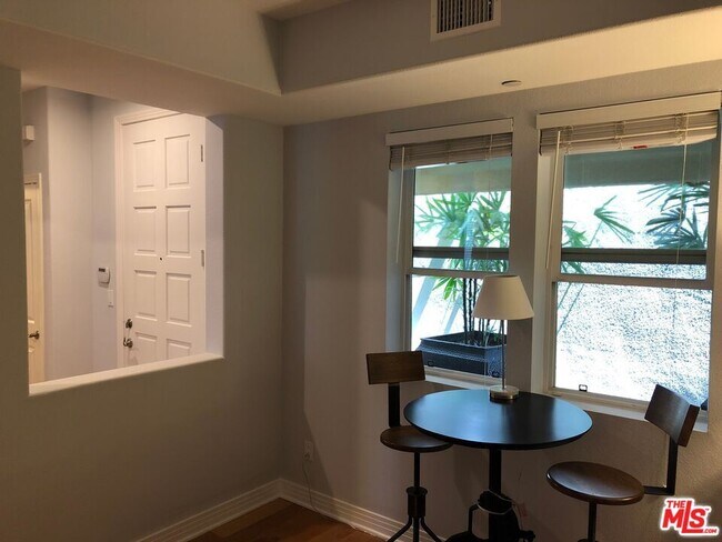 Building Photo - 7100 Playa Vista Dr
