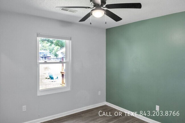 Building Photo - 227 Jean Wells Dr