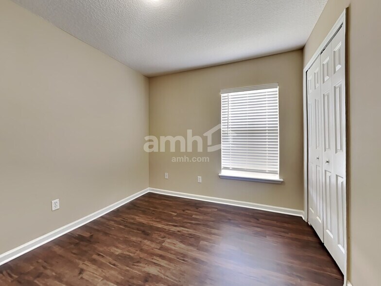 Building Photo - 9215 Hawks Haven Ct