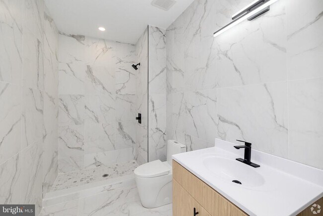 Building Photo - 1222 N 2nd St