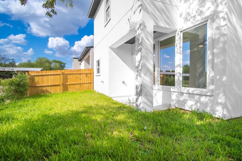 Building Photo - 2701 Harmony St