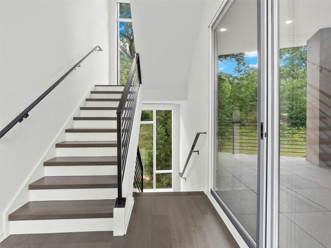 Building Photo - 641 Angier Springs Ct NE