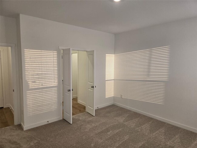 Building Photo - 20517 Deer Creek Dr