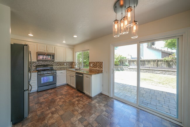 Building Photo - 4394 Mistral Pl