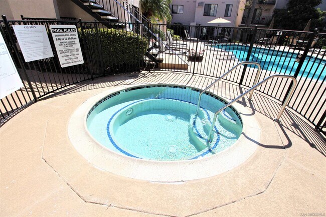 Building Photo - 6780 Friars Rd