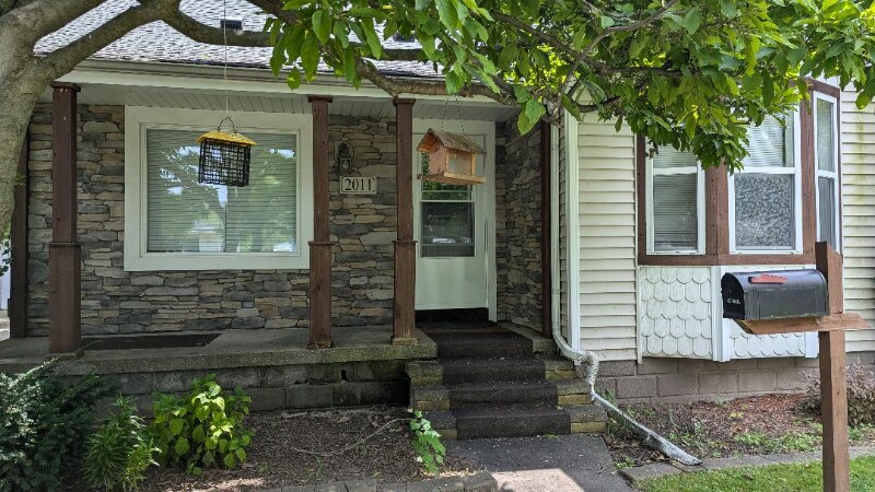 Primary Photo - 2011 Ottawa St