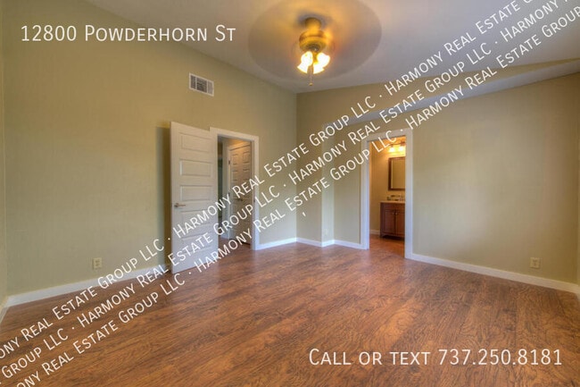 Building Photo - 12800 Powderhorn St