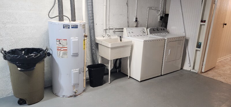 Building Photo - 1001 Orchard Way