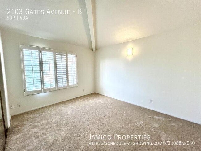 Building Photo - 2103 Gates Ave
