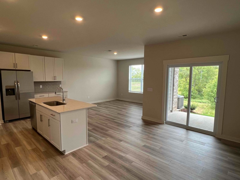 Building Photo - 145 Rising Ln