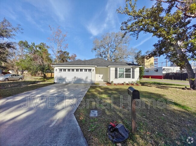 Building Photo - 705 Broxton St