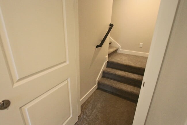 Building Photo - BRAND NEW: 2170+ SQFT and majestic VIEWS