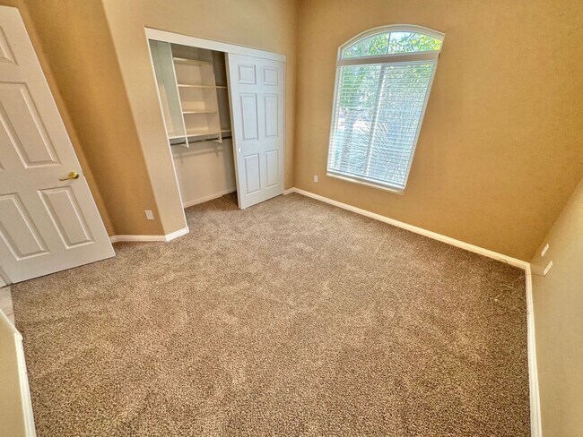 Building Photo - BEAUTIFUL 3 BEDROOM CONDO IN THE STETSON R...