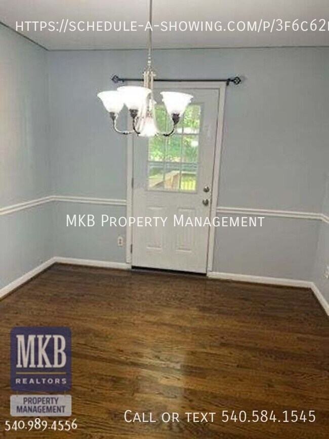 Building Photo - 3158 Galloway Dr