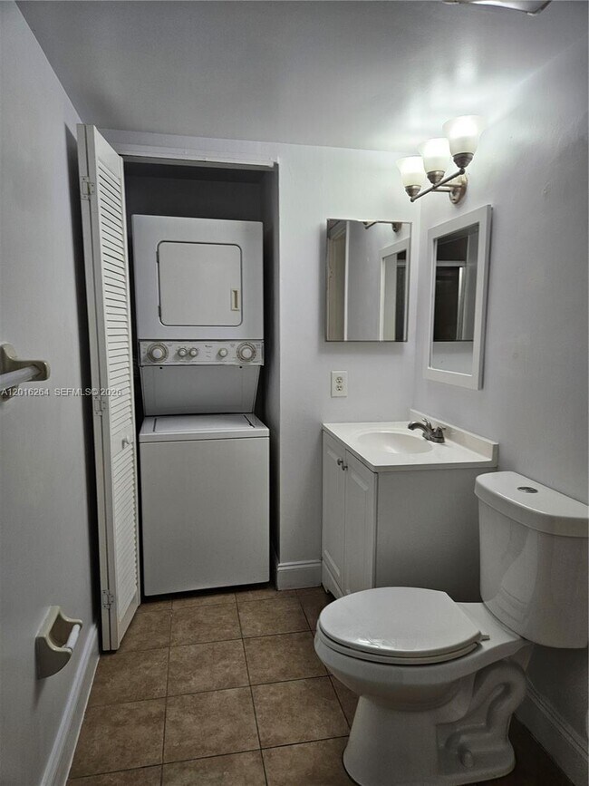 Building Photo - 11780 SW 18th St