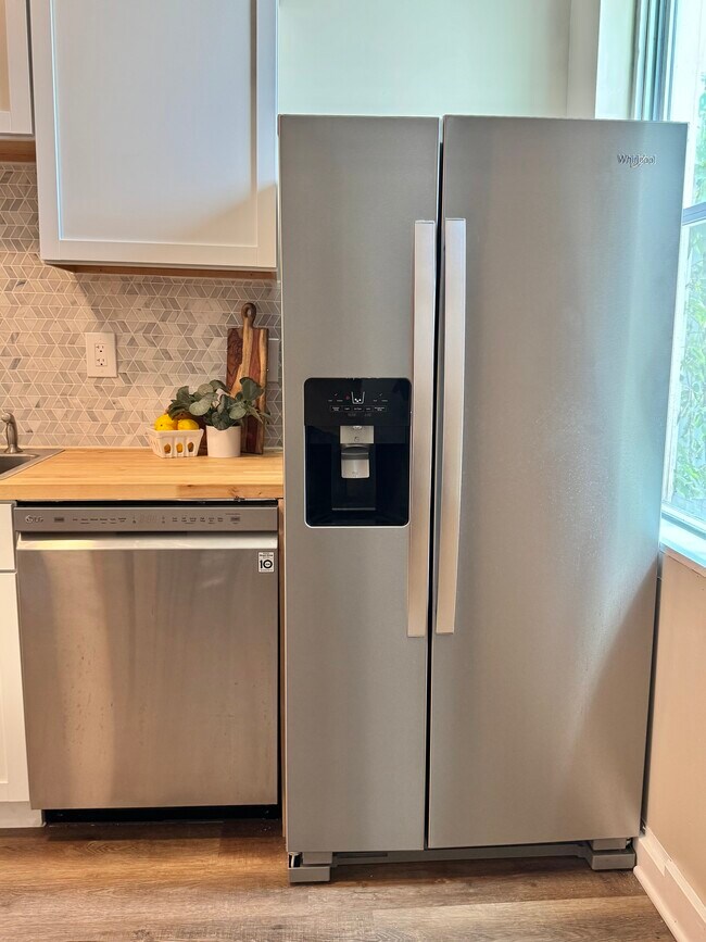 Building Photo - 3704 Beehler Ave