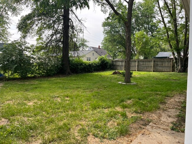 Primary Photo - 1035 Virginia St