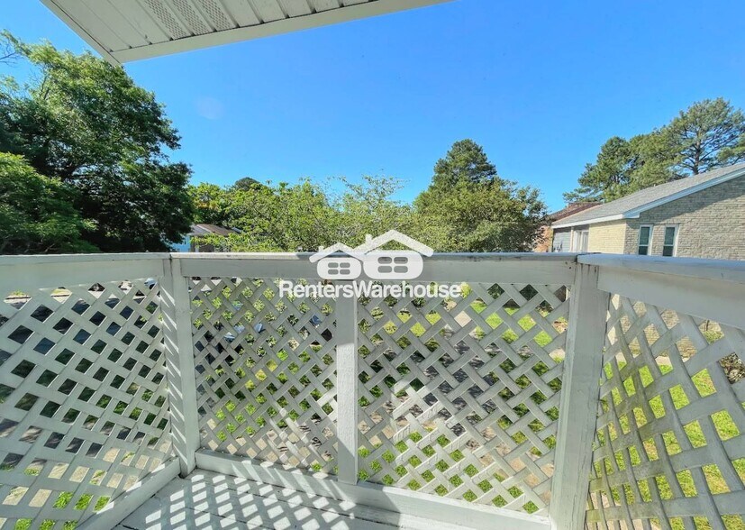 Building Photo - 5605 Morningside Ct