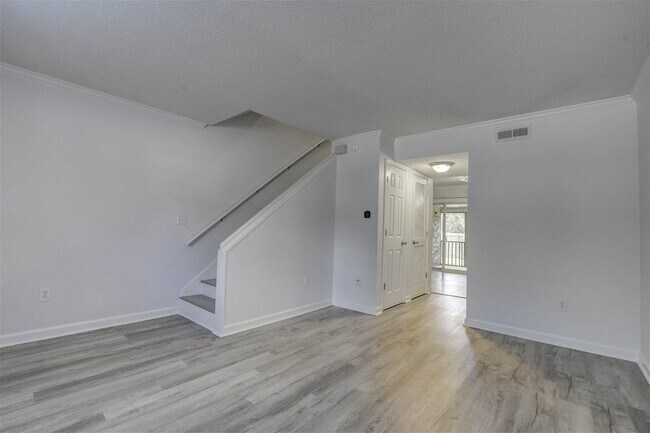 Building Photo - 1836 Mepkin Road Apt #D9, Charleston, SC 2...