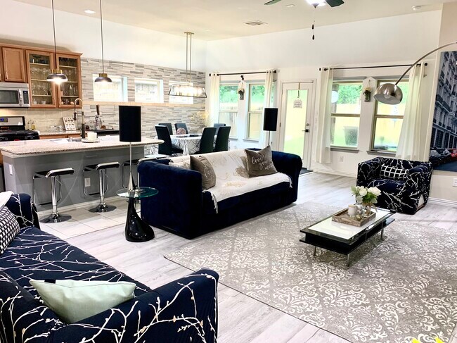 Building Photo - 21445 Lambeth Ridge Ln