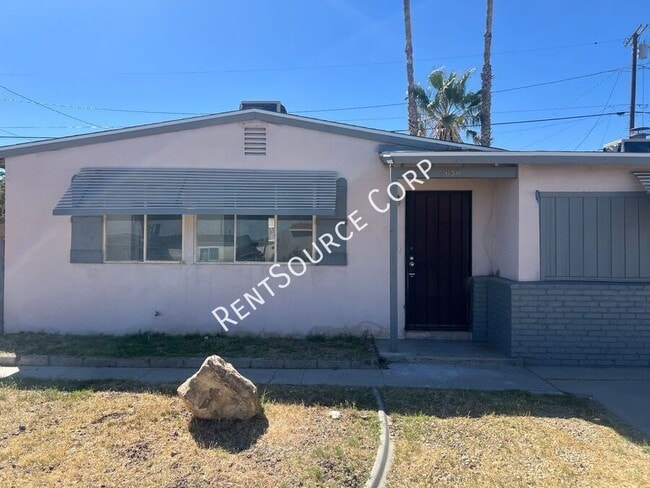 Building Photo - 650 Muriel Dr