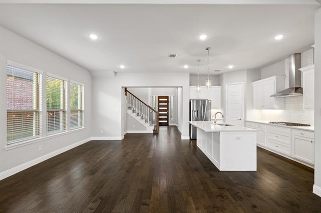 Building Photo - 13313 Rembrandt Dr