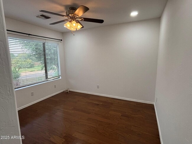 Building Photo - 1231 N Tercera Ct
