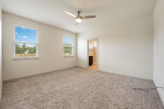 Building Photo - 253 Deserti Rd