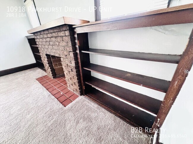 Building Photo - 10918 Parkhurst Dr