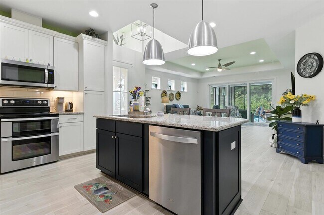 Building Photo - 511 Landshark Blvd