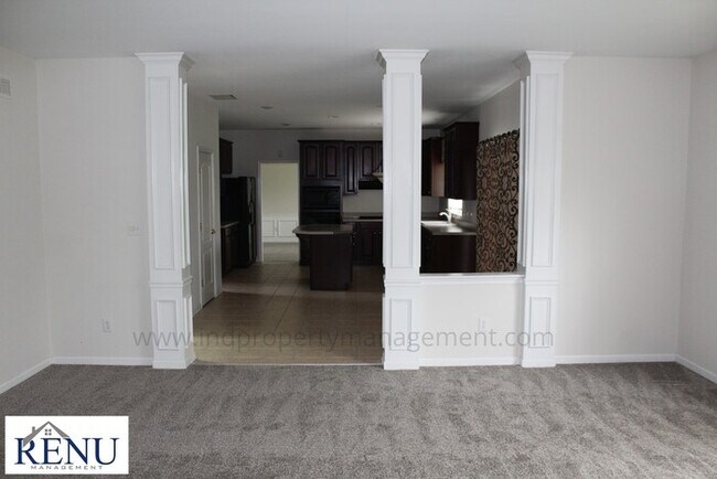 Building Photo - Lakes at Hazel Dell 4 Bedroom
