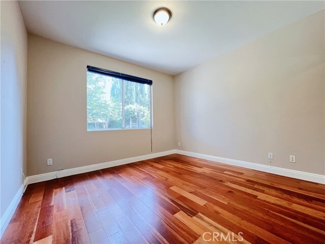 Building Photo - 339 E Floral Ave