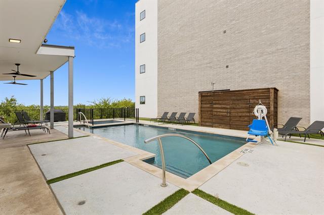 Building Photo - 4948 Blaynes View Dr