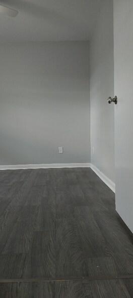 Building Photo - 139 Hendricks Blvd