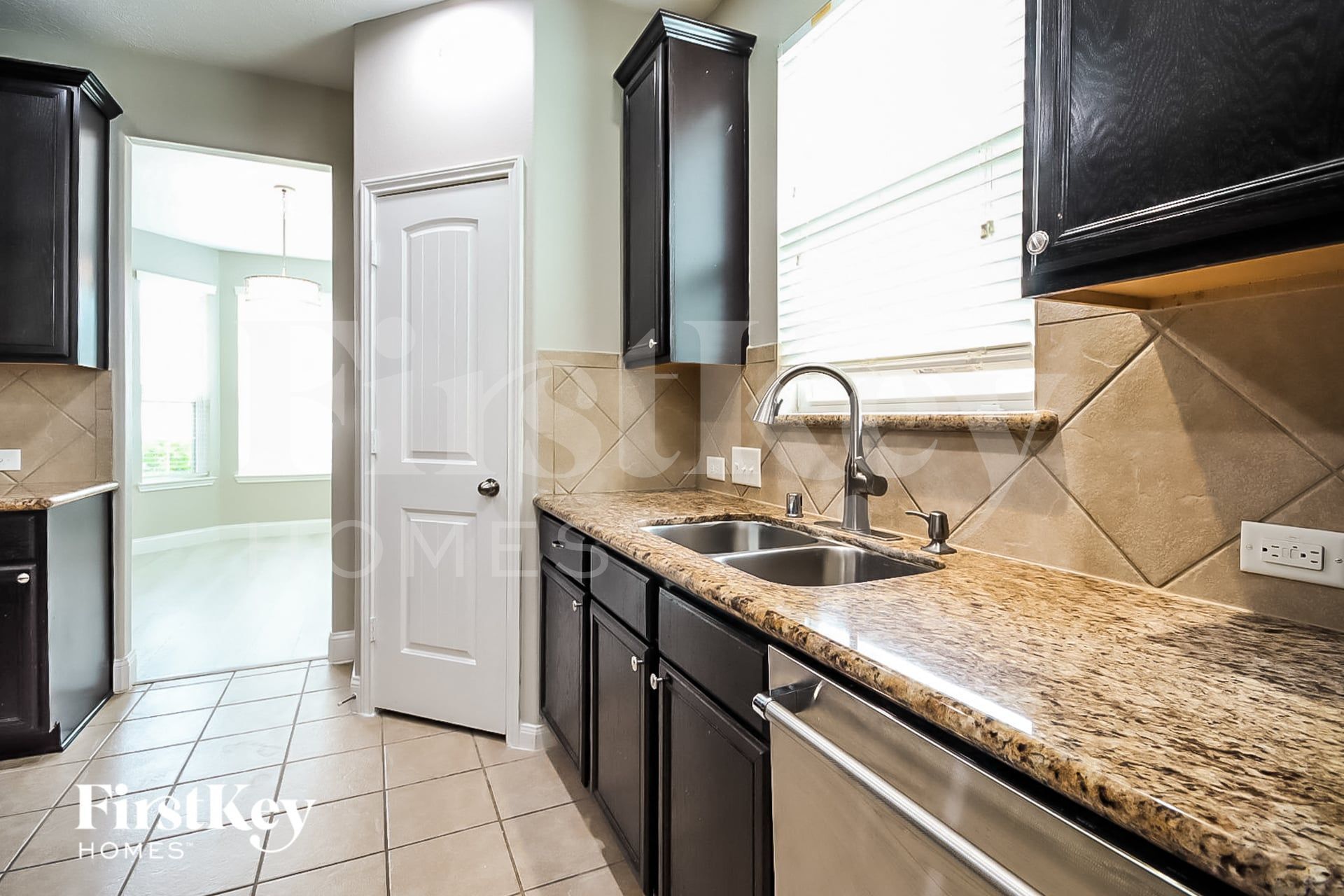 Building Photo - 30807 Gardenia Trace Dr