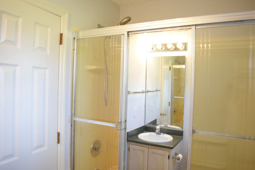 Building Photo - 6923 Alamosa Dr