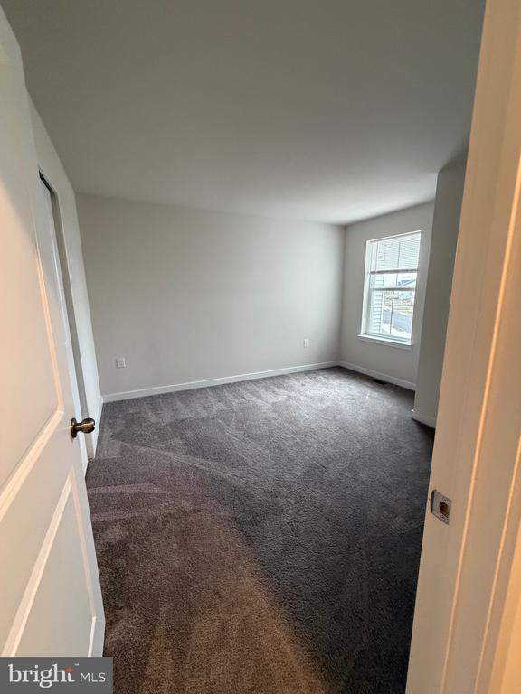 Building Photo - 127 Painters Wy