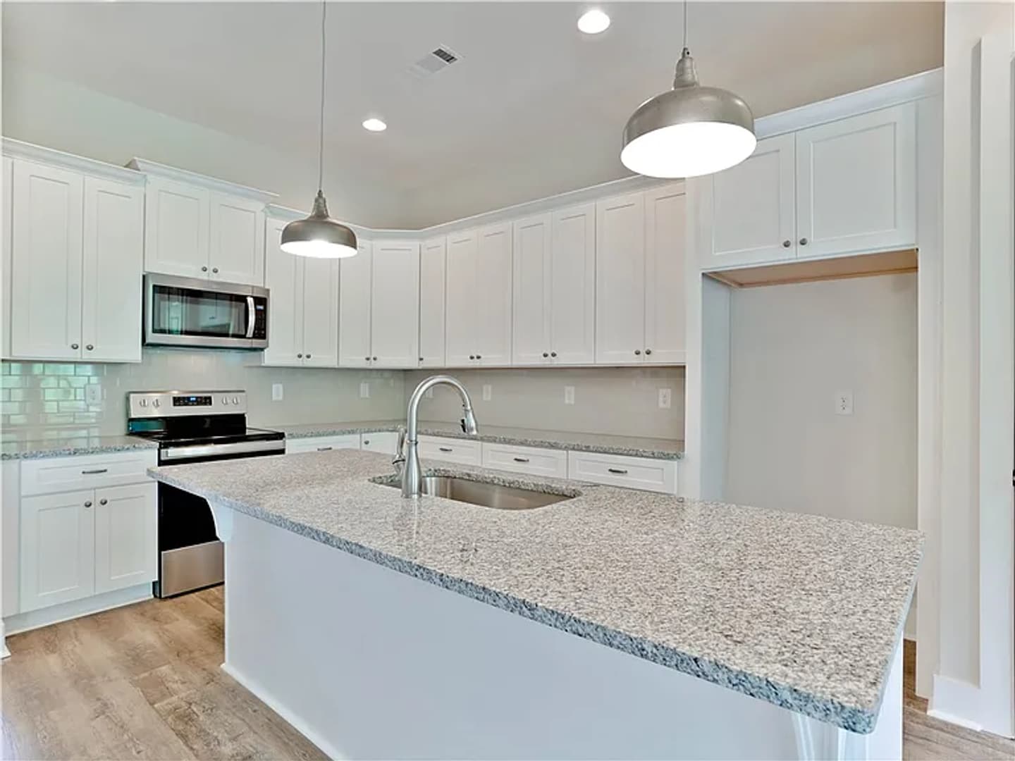 Building Photo - Owen's Crossing Townhome