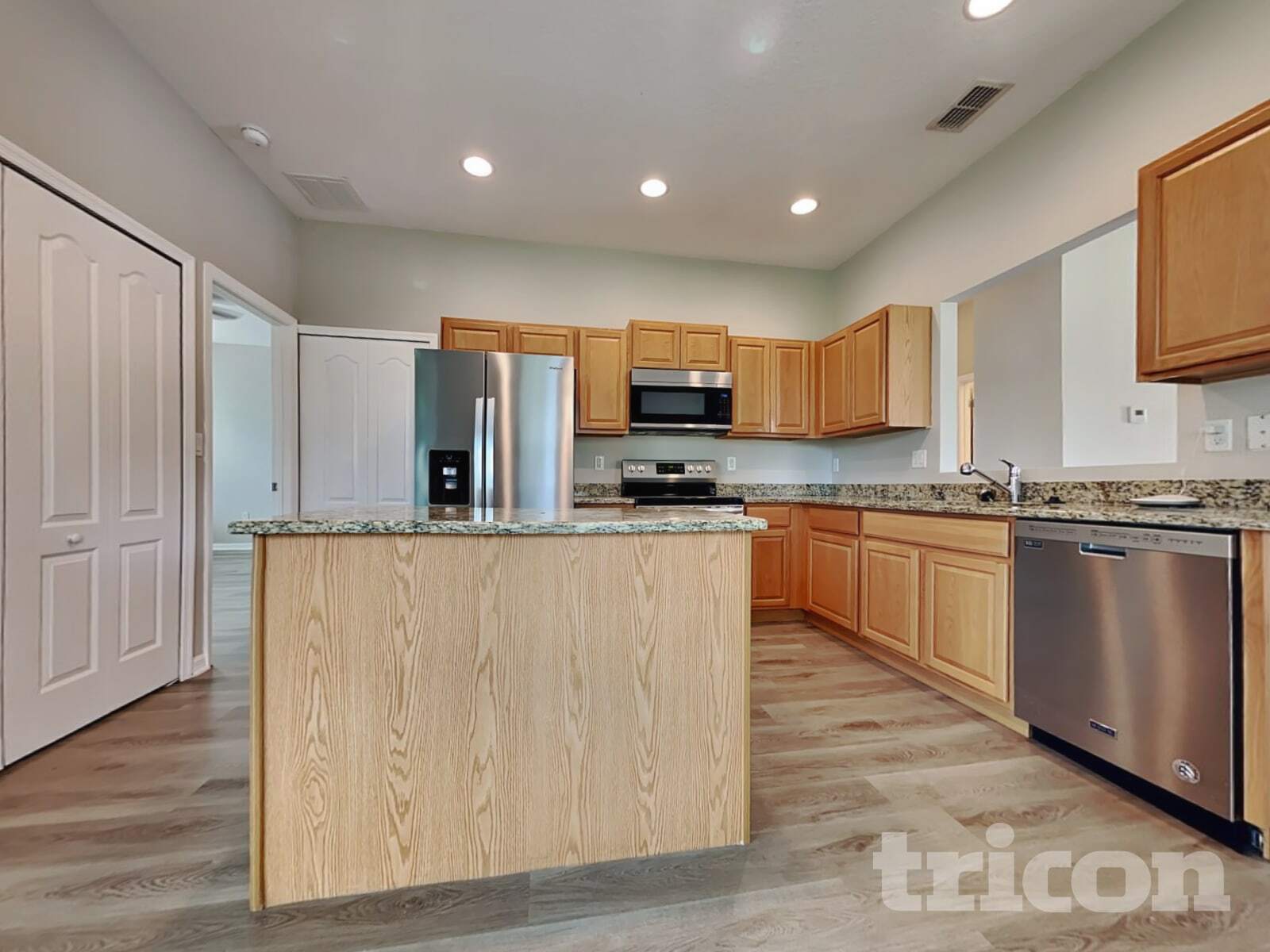Building Photo - 13253 Waterford Castle Dr